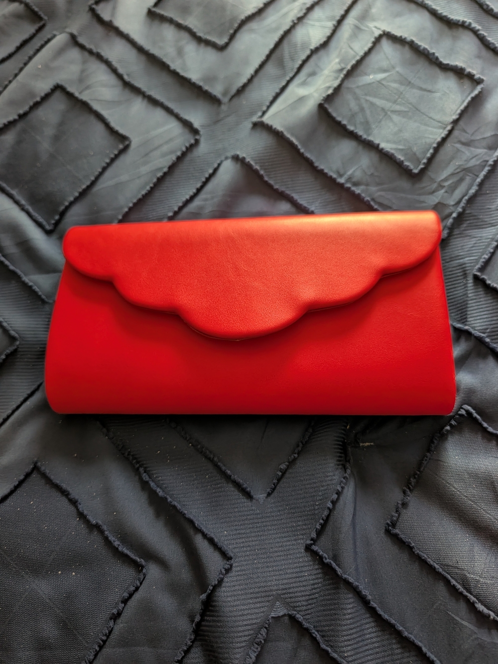 Red Women's Scalloped Flap Clutch